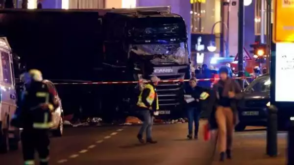 At Least 9 Dead & Many Injured After Lorry Ploughs Into Christmas Market In Suspected Terror Attack In Berlin